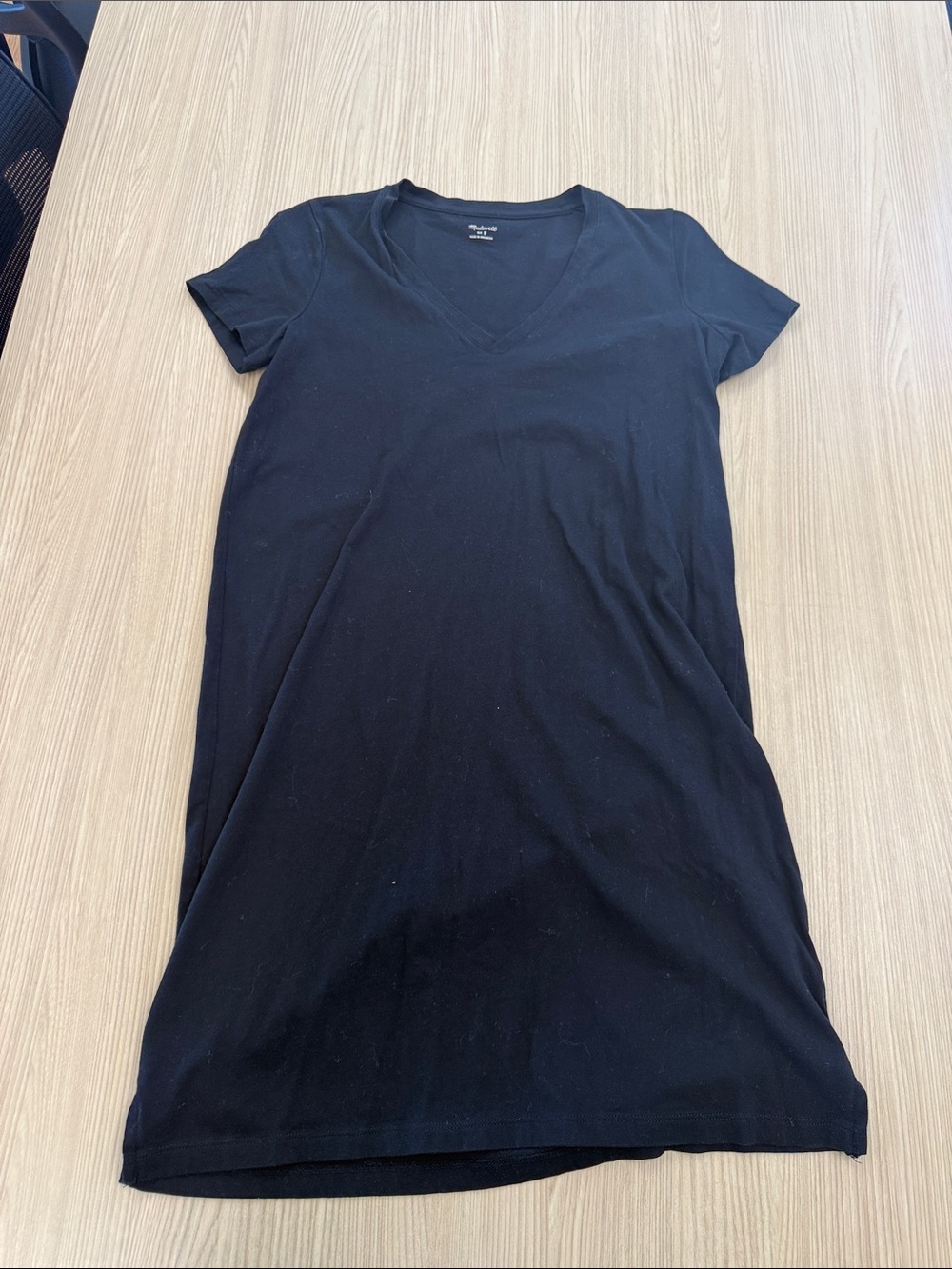 Women's Black V-Neck Short Sleeve T shirt Dress - Casual Essential